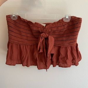 American Eagle flowy top